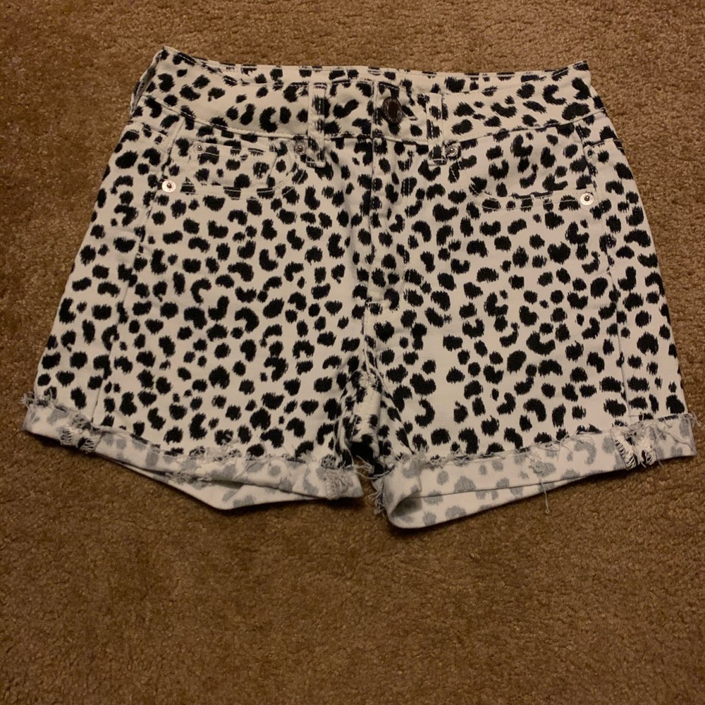 AE shorts